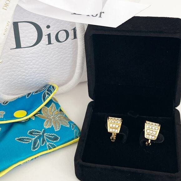 DIOR Vintage 1980s Whole Shining Half Dome Hoop Crystal Clip Earrings - Picture 3 of 10